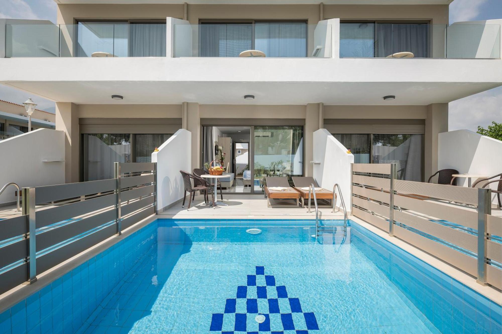 Vantaris Blue Adults Only Джорджополис Екстериор снимка